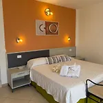 بيت ضيافة Residenza Al Castello 3*